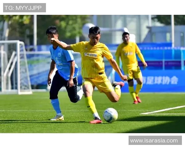 中国足球新星崛起探索本土球员潜力与发展之路